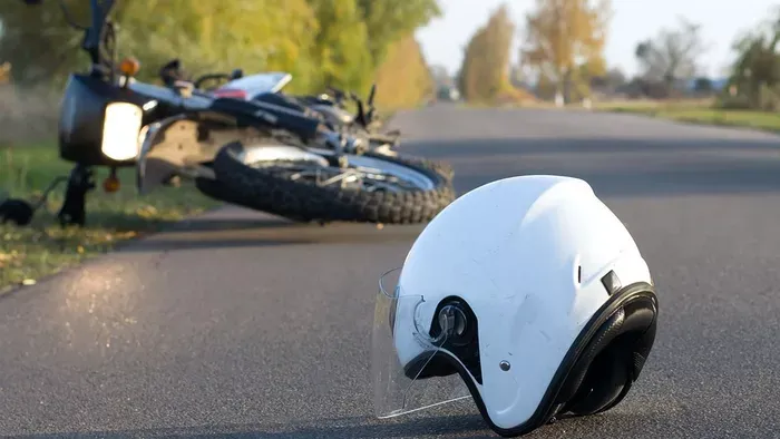 Centiken múlt a motoros élete a forgalmas dunántúli főúton