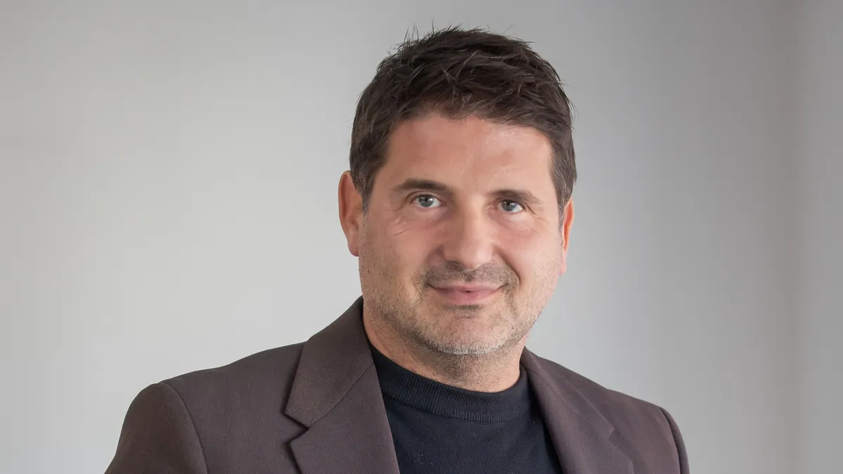 Hajdú Péter megrázó vallomása: „Boldogtalanul és magányosan halt meg Schmuck Andor!”