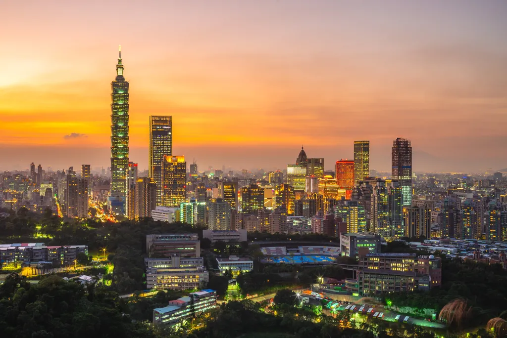A tajvani fővárosban álló Taipei 101 korábbi világrekorderként 508 méteres magasságával még mindig Ázsia egyik ékköve.