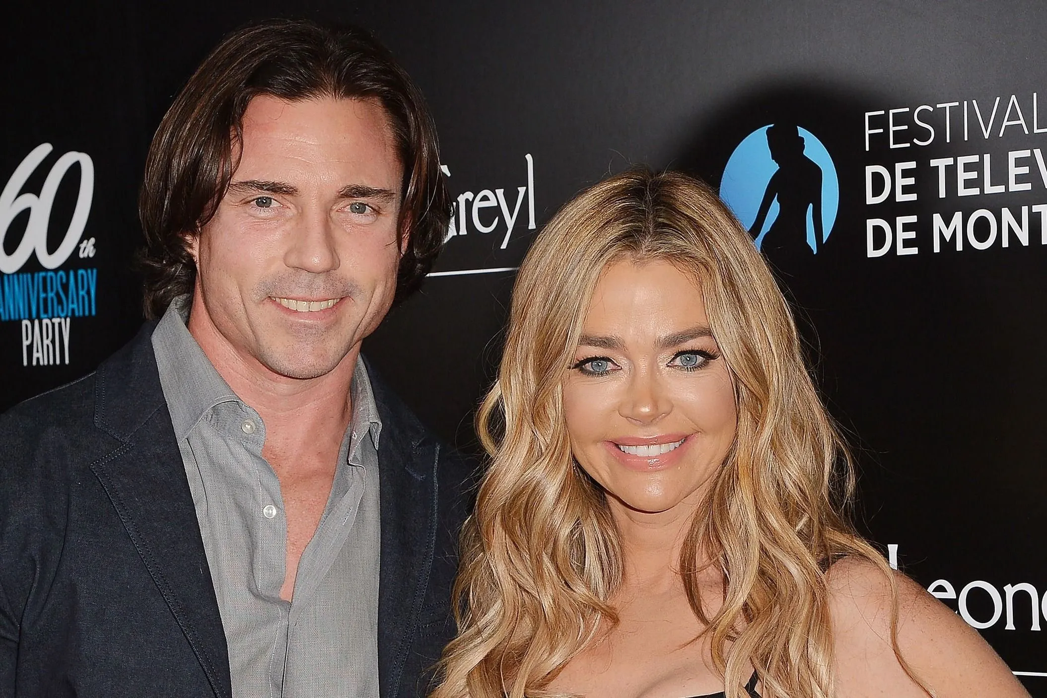 Denise Richards 20 éve gyógyszerfüggő a férje szerint