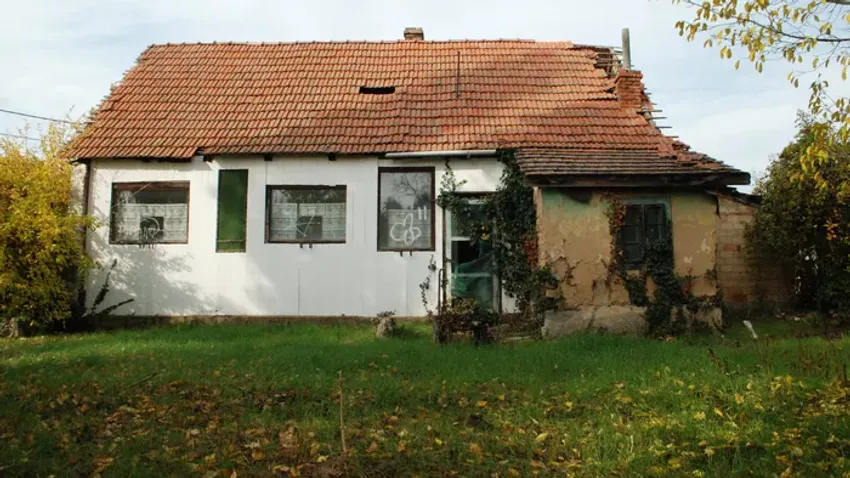 Megtalálták Sanyi bácsi elfeledett, vidéki viskóját