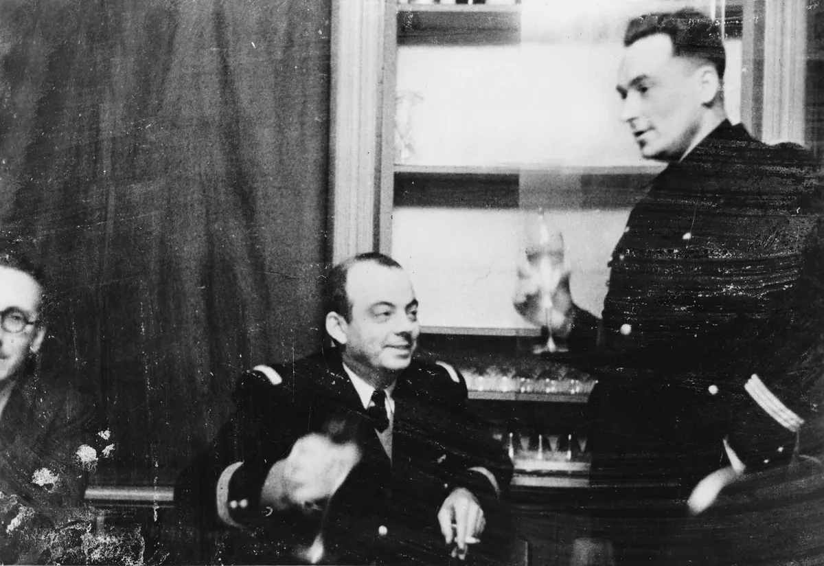Antoine de Saint-Exupéry fekete fehér képen, kvíz