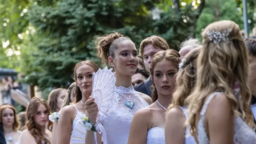 Ilyen volt a 200. Anna-bál