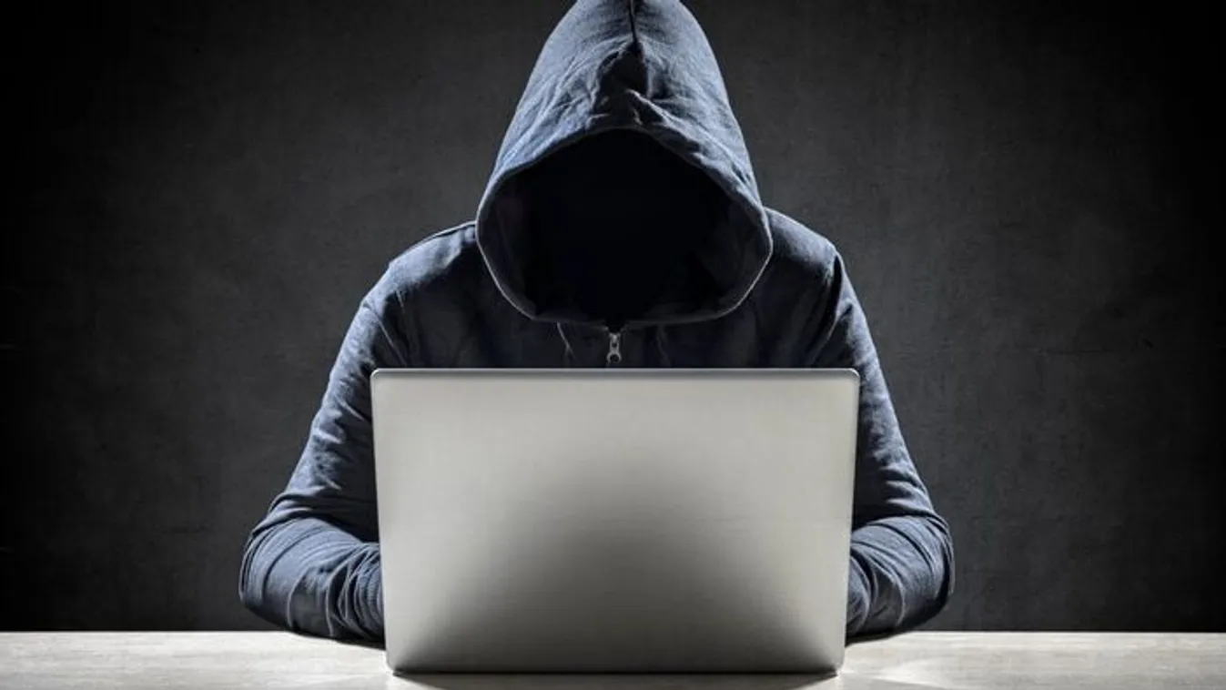 Közel 1 milliója bánta: online csalás áldozata lett egy idős asszony