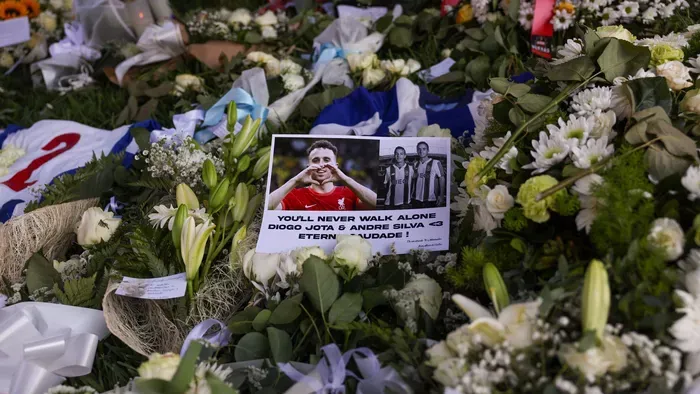 Diego Jota szülei tartják magukat, elkezdődött a virrasztás