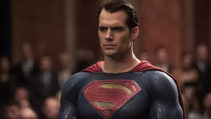 James Gunn megszívta a DC miatt, Henry Cavill hoppon maradt