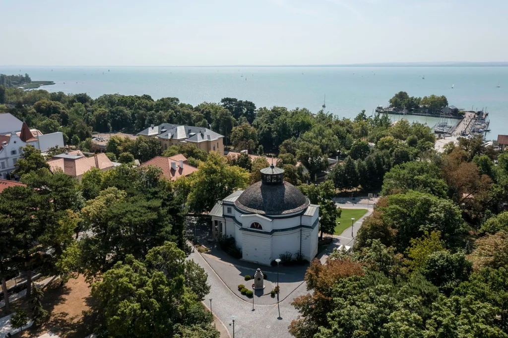 Balatonfüred, Balatonfüredi kerektemplom