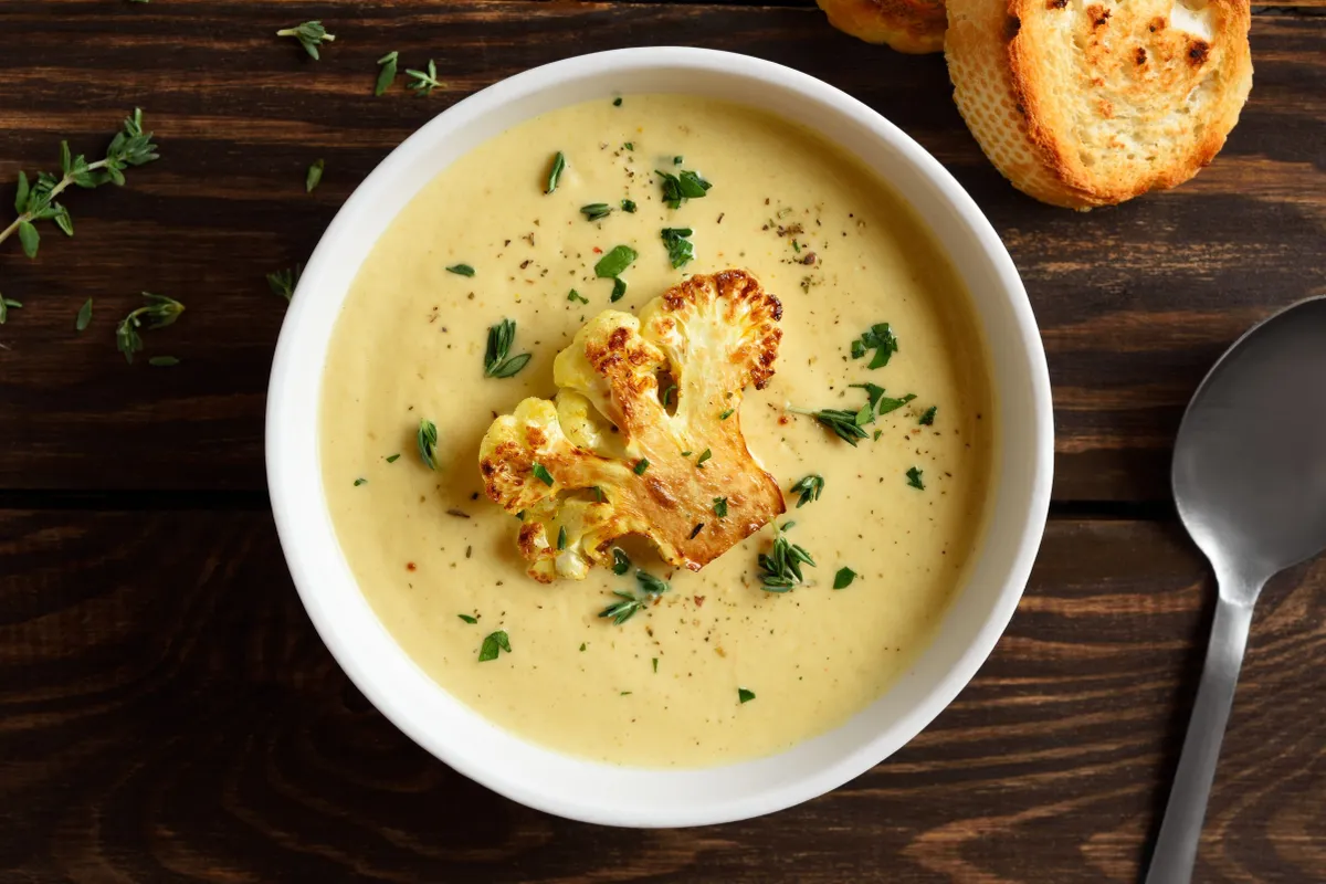 karfiol, leves, krémleves, karfiolkrémleves, diéta, tál, kanál