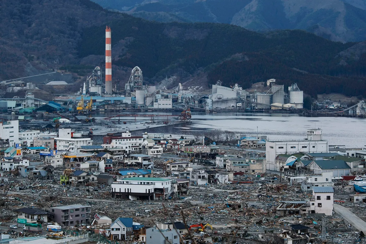 földrengés, cunami, Japán partvidéke