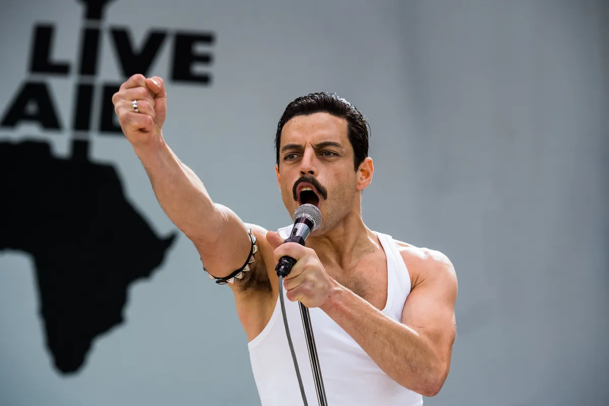 2018 - Bohemian Rhapsody - Movie Set