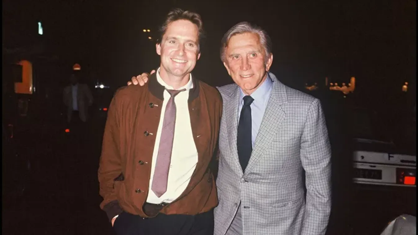 Michael Douglas a saját apját is kivágta a siker érdekében