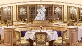 Ahol a leghercegnősebb hercegnők álma is valóra válik – Ilyen a világ első ötcsillagos Disneyland Hotelje Párizsban