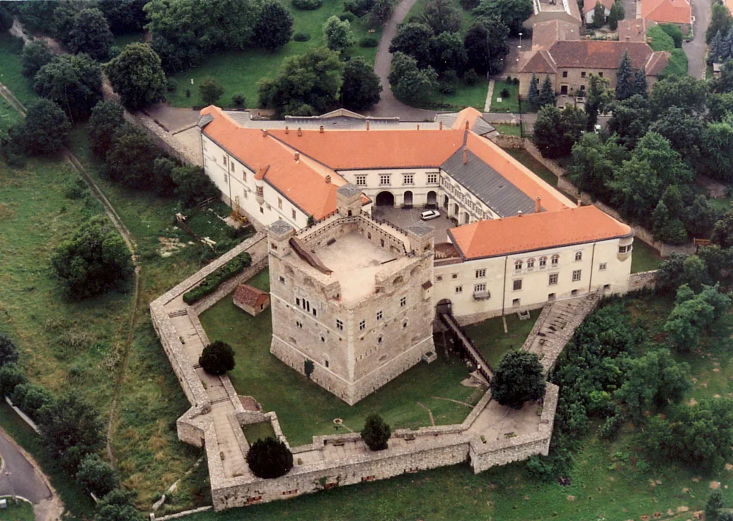 Sárospatak, Rákóczi-vár, légi fotó