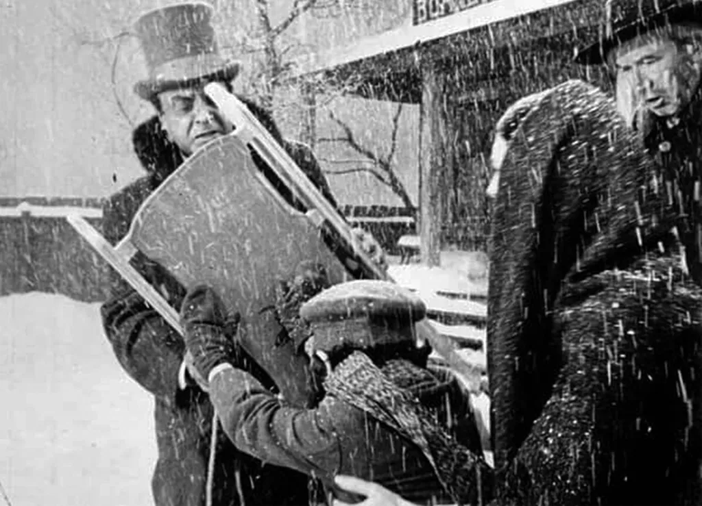 Picture MUST credit: Heritage Auctions A battered wooden sled which had a starring role in the Orson Welles Hollywood classic movie Citizen Kane has sold for $14.75 million USD / €12.72 million euros at auction. It is said to be the second most-valuable p