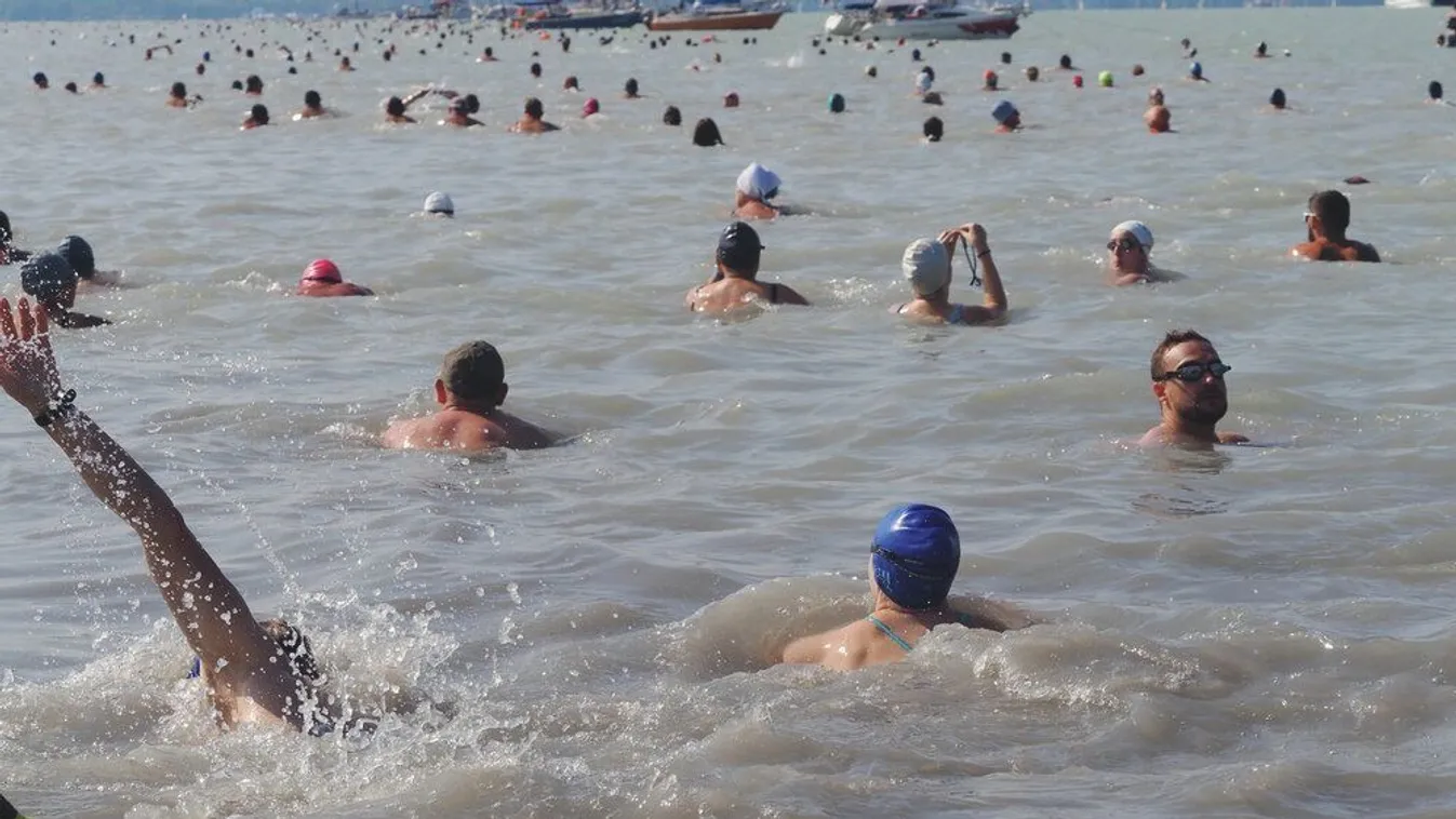 Elmarad a hétvégén, ekkor rendezik meg a Balaton-átúszást