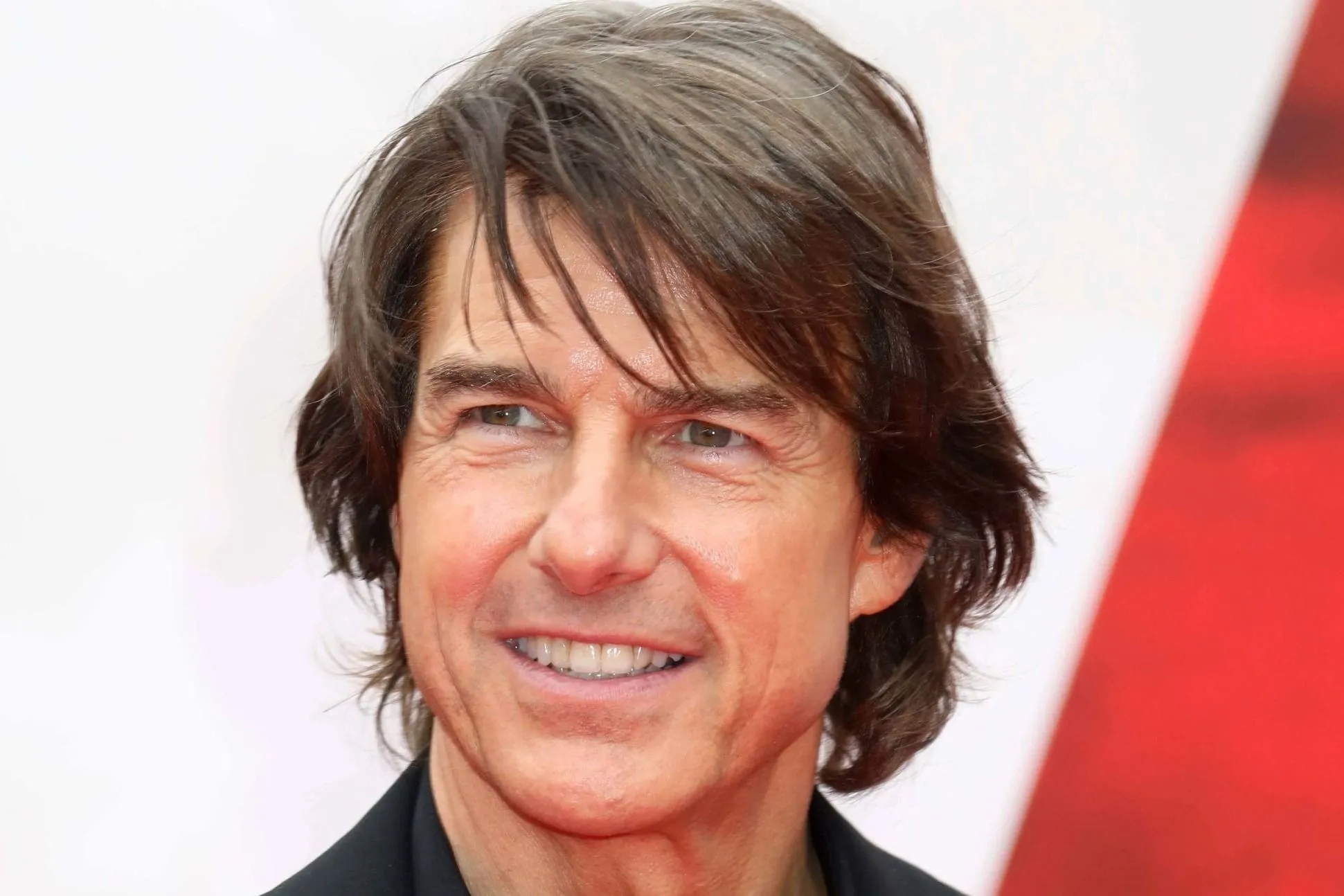 Ben Affleck exével bukott le Tom Cruise! Így kavart a tökéletes szépséggel az Oasis koncerten