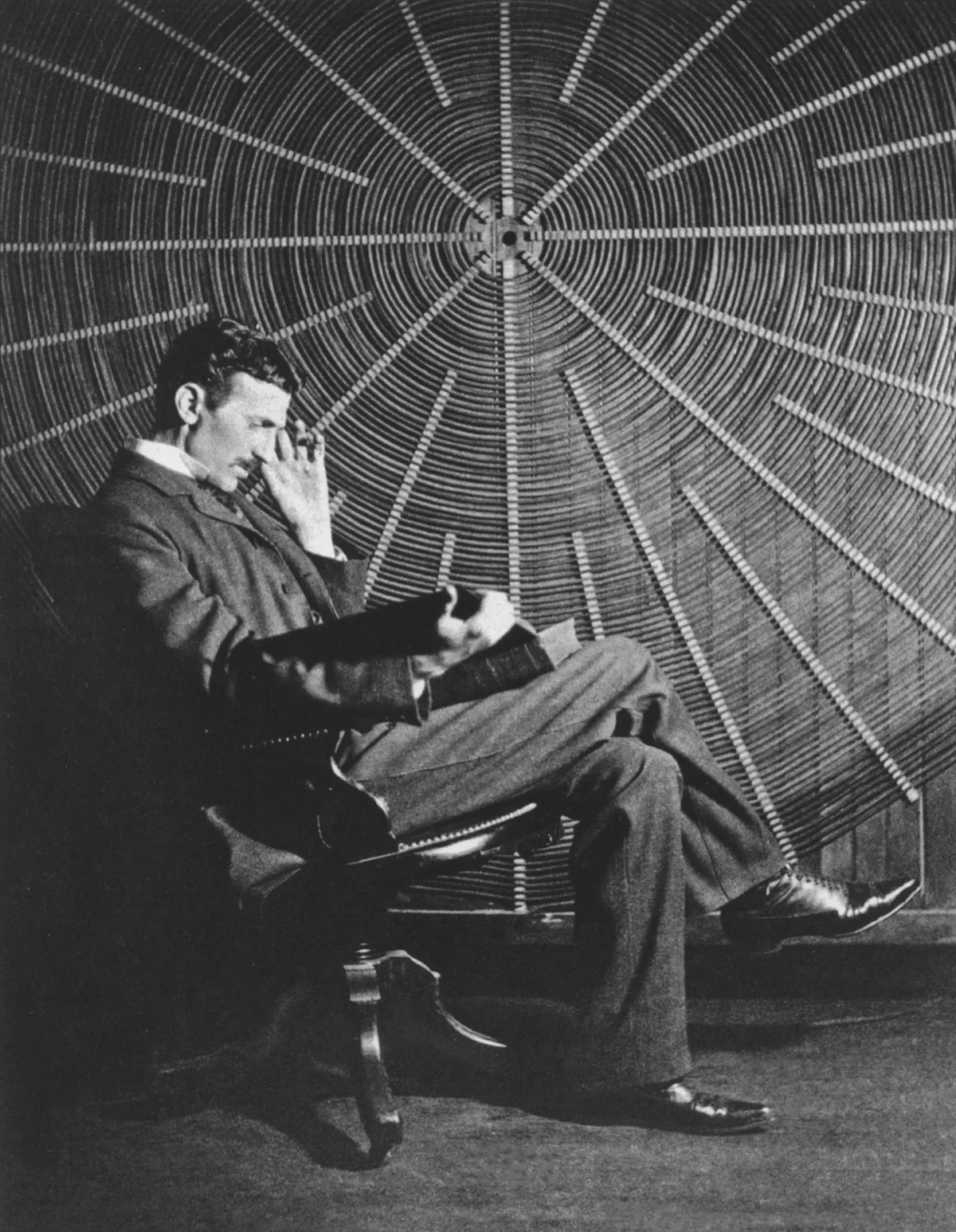 Nikola Tesla, feltaláló, váltóáram