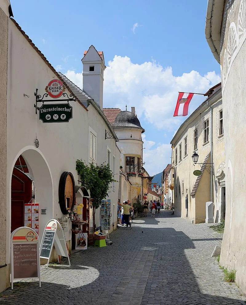 Wachau-völgy, Dürnstein, főutca, Ausztria