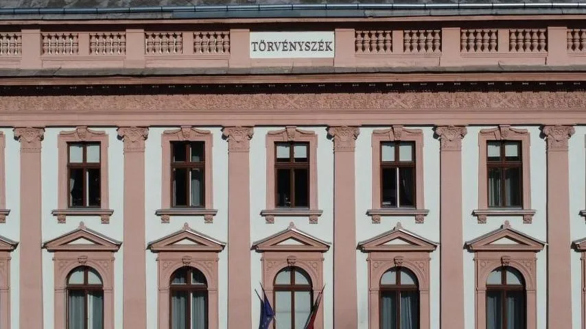 emberölés