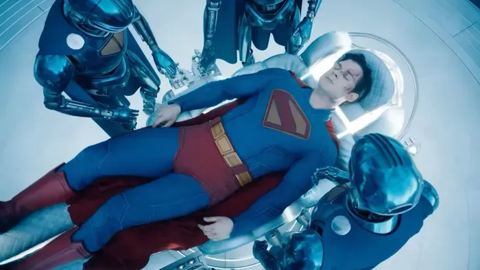 Áll a bál: Marvel szuperhős alakítja Superman apját!