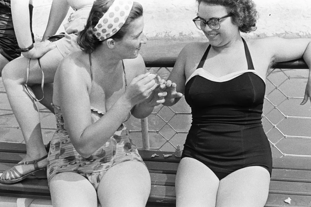  60-as évek fürdőruhadivat