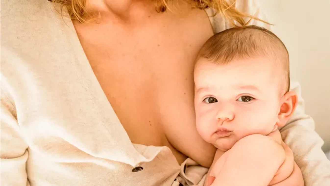 9 évesen szoptatni egy gyereket? Hol a határ?