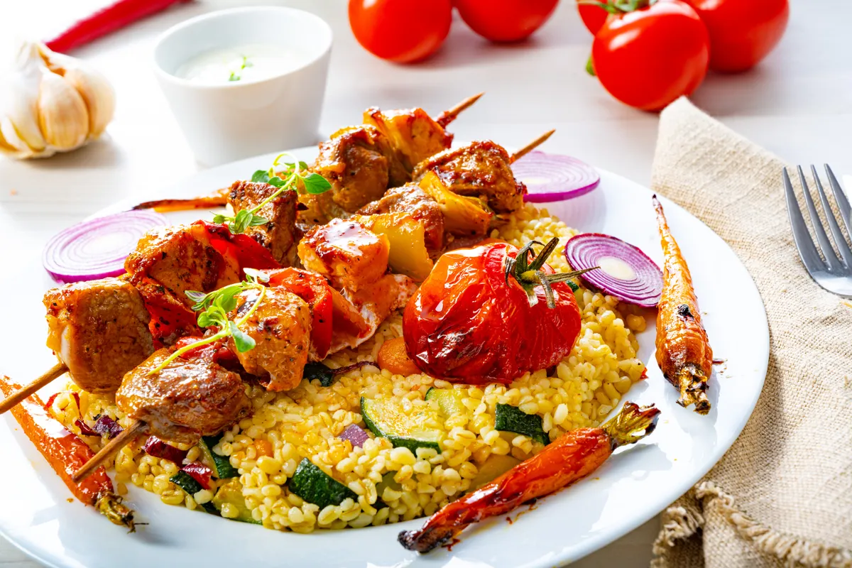 recept, csirkenyárs, bulgur, saslik, grillezett zöldségek, kaja