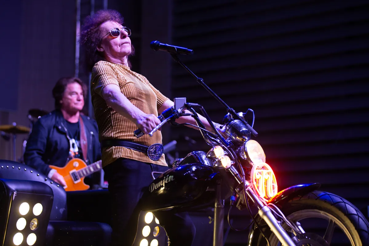 Demjén Ferenc, Demjén Rózsi, énekes, kvíz, koncert, motor