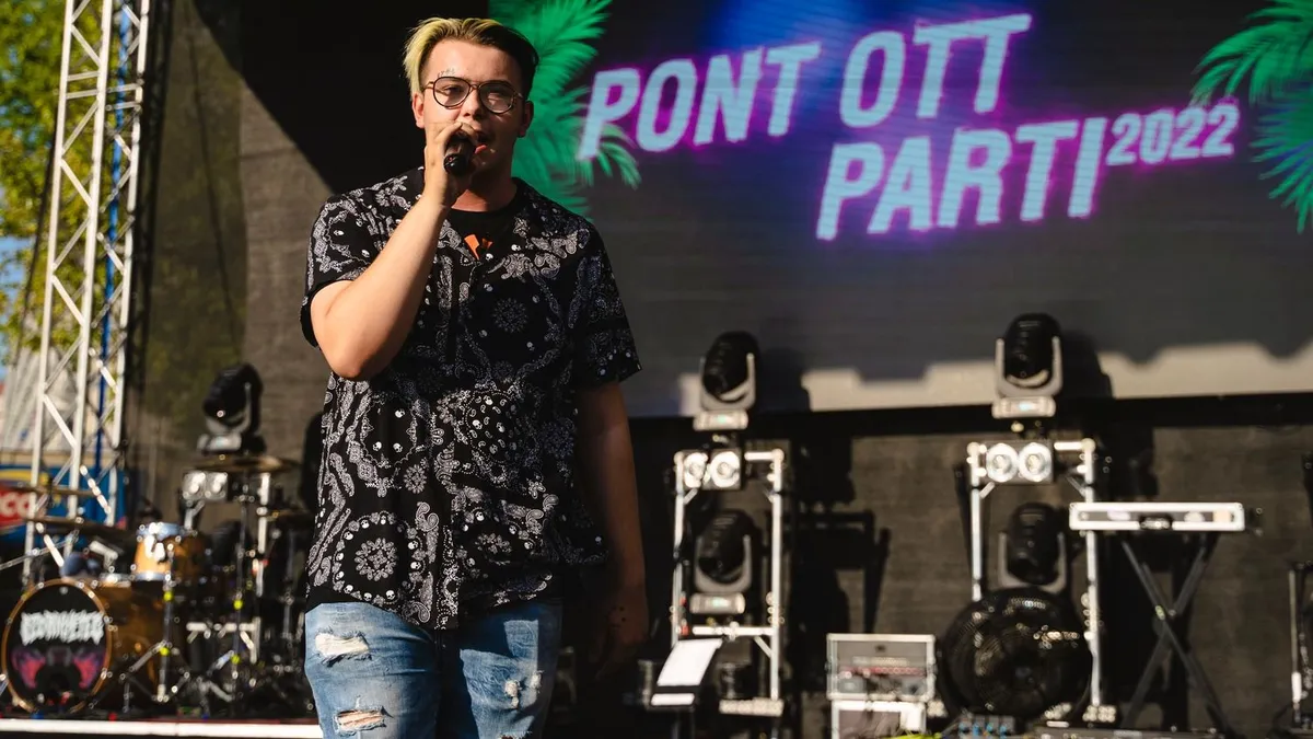 Pokoli egészségi állapotban van Alee! Az X-faktor 20 éves győztesét szívinfarktusos tünetekkel szállították kórházba
