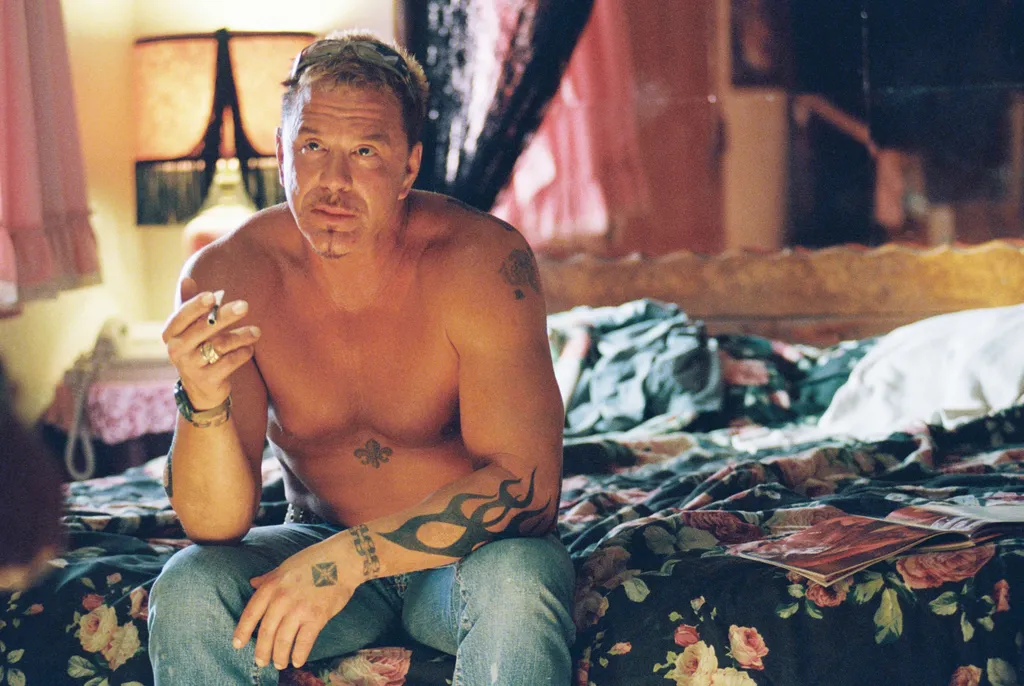 Oct 04, 2005; Las Vegas, NV, USA; Actor MICKEY ROURKE as Ed in the Tony Scott directed New Line Cinema thriller, 'Domino.' Set to be released October 5, 2005.   Mandatory Credit: Photo by New Line Cinema/Entertainment Pictures. (©) Copyright 2005 by Court