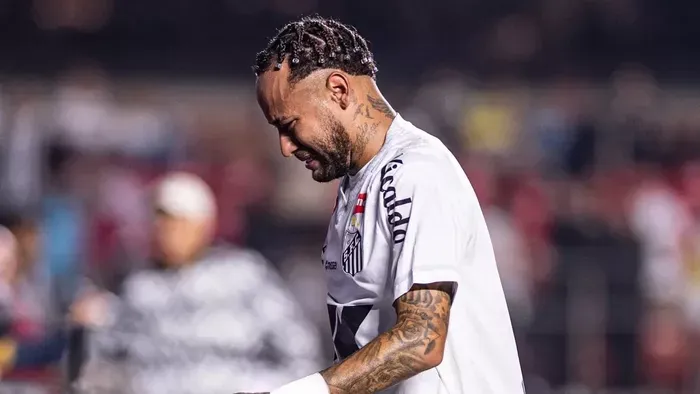 Közel lehet a vég, Neymar zokogva hagyta el a pályát