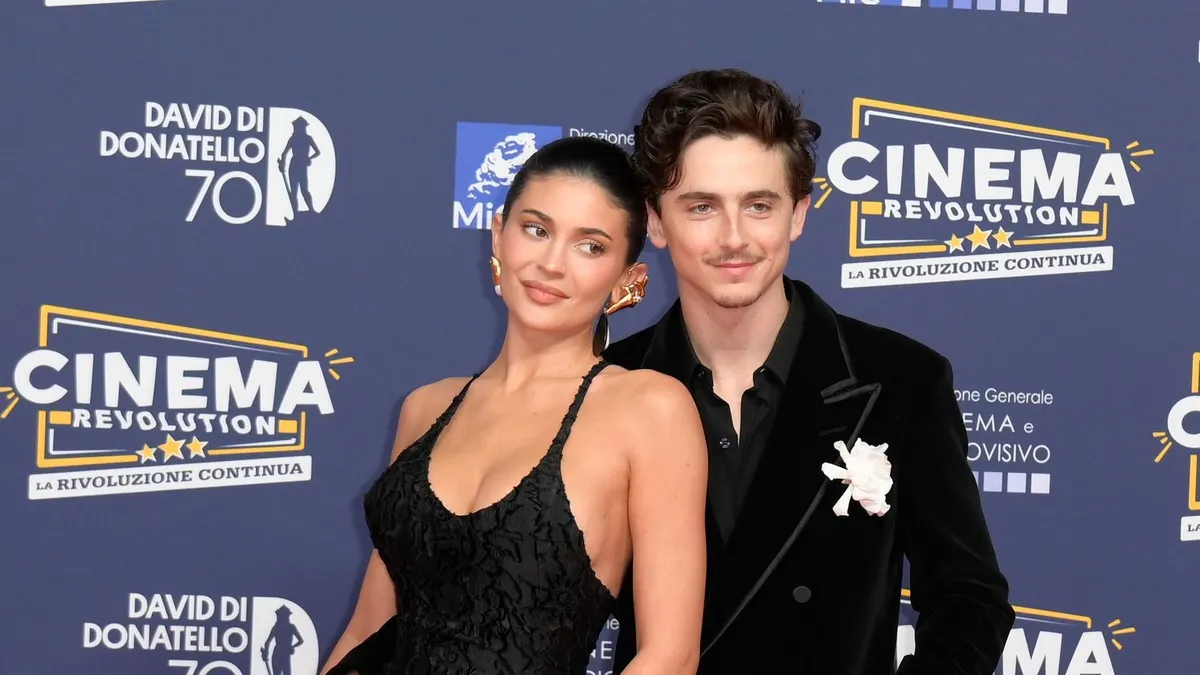 Lebuktak: Kylie Jenner és Timothée Chalamet ebbe a budapesti kávézóba járt!