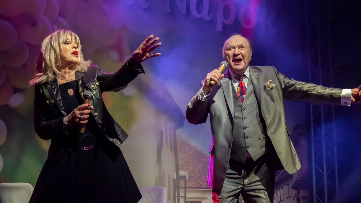 Soproni Szüreti Napok.
Balázs Klári és Korda György koncert.