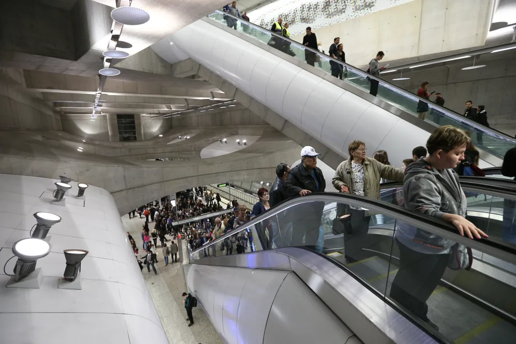 A 4-es metró mozgólépcsője 2014-ben.