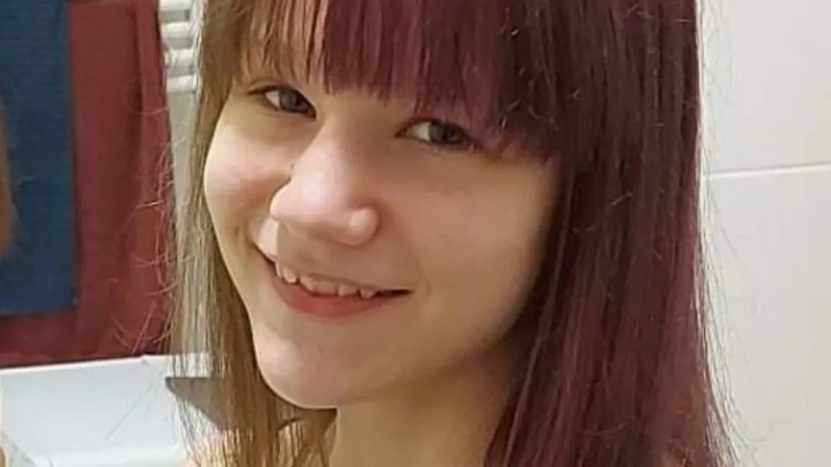 Eltűnt ez a kislány, édesanyja attól fél, hogy bedrogozzák és szexrabszolgává teszik - szólj, ha látod!