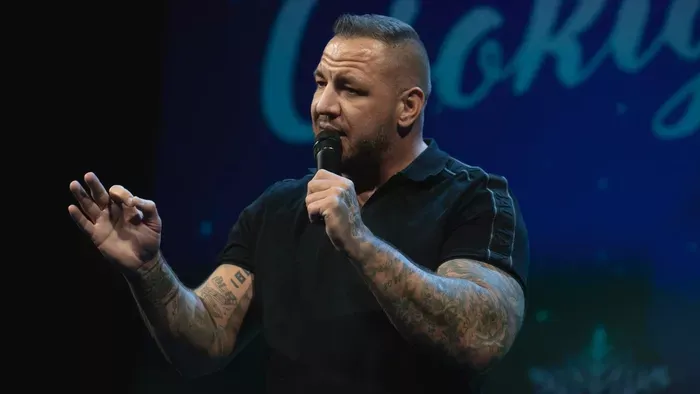 Megható vallomás: kisfiának üzent Curtis