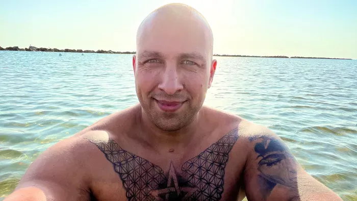 András szíve születése óta a másik oldalon dobog