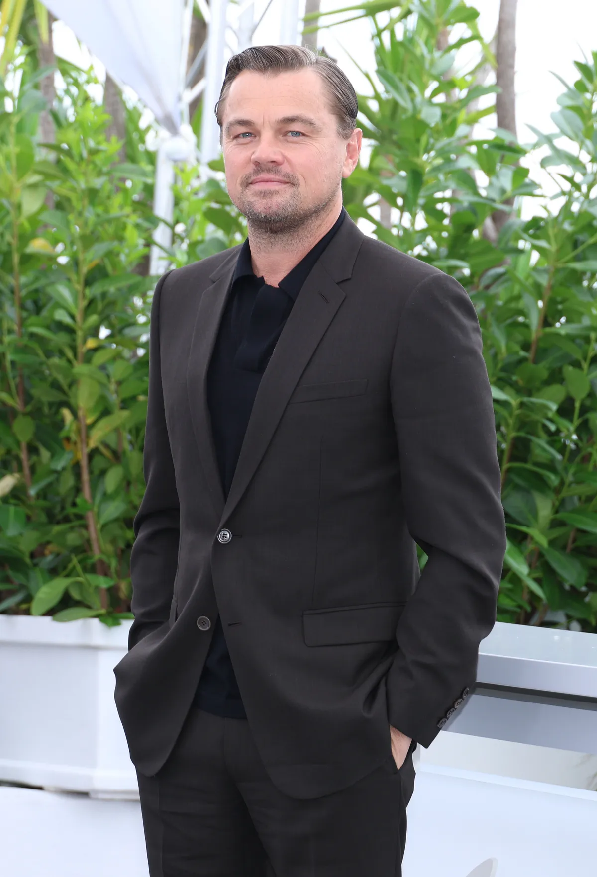 Leonardo DiCaprio türelmesen várta, amíg mindenkit igazoltatnak