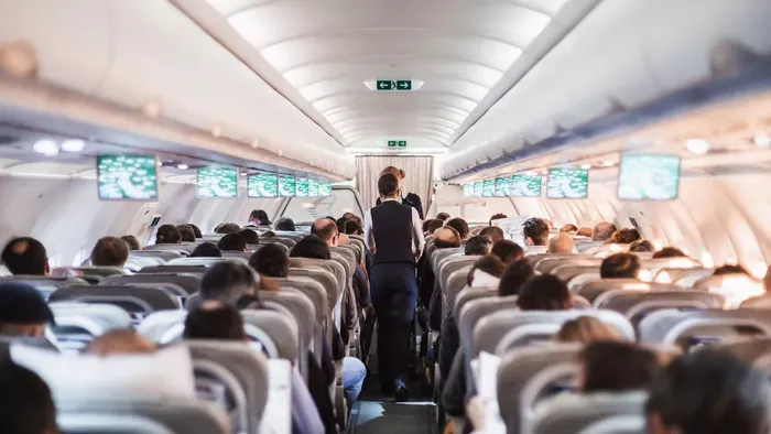 Felfedte egy stewardess, miért olyan rossz a koszt a repülőn