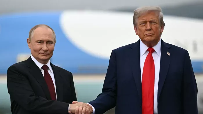 Megérkezett Donald Trump és Vlagyimir Putyin Alaszkába + videó