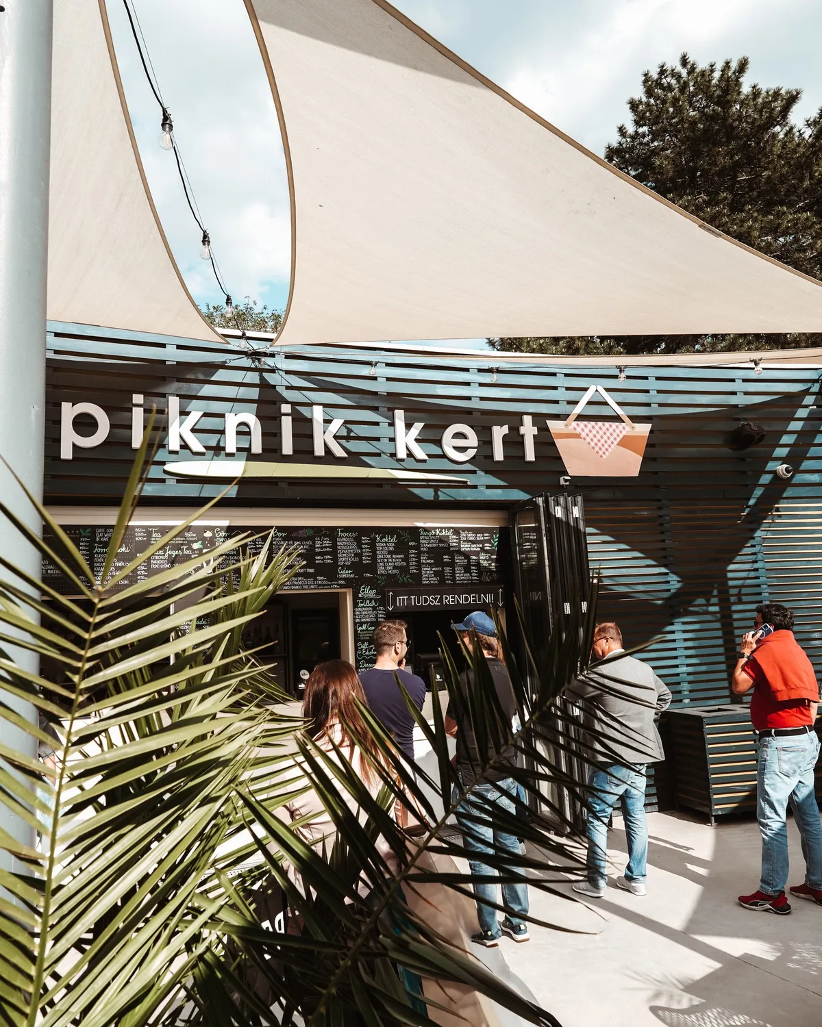 Piknik Kert, kiülős étterem, Budapest