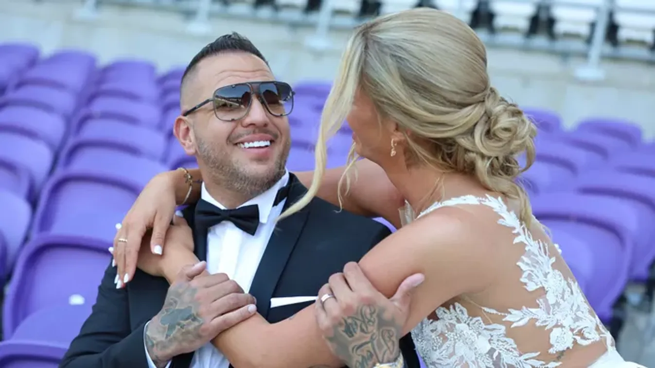 Curtis és Judie férj és feleség lettek: exkluzív fotók érkeztek a nagy napról