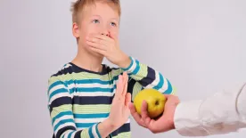 Miért nem akarja megenni az almát a gyermekem? Lehet, hogy keresztallergia áll a háttérben