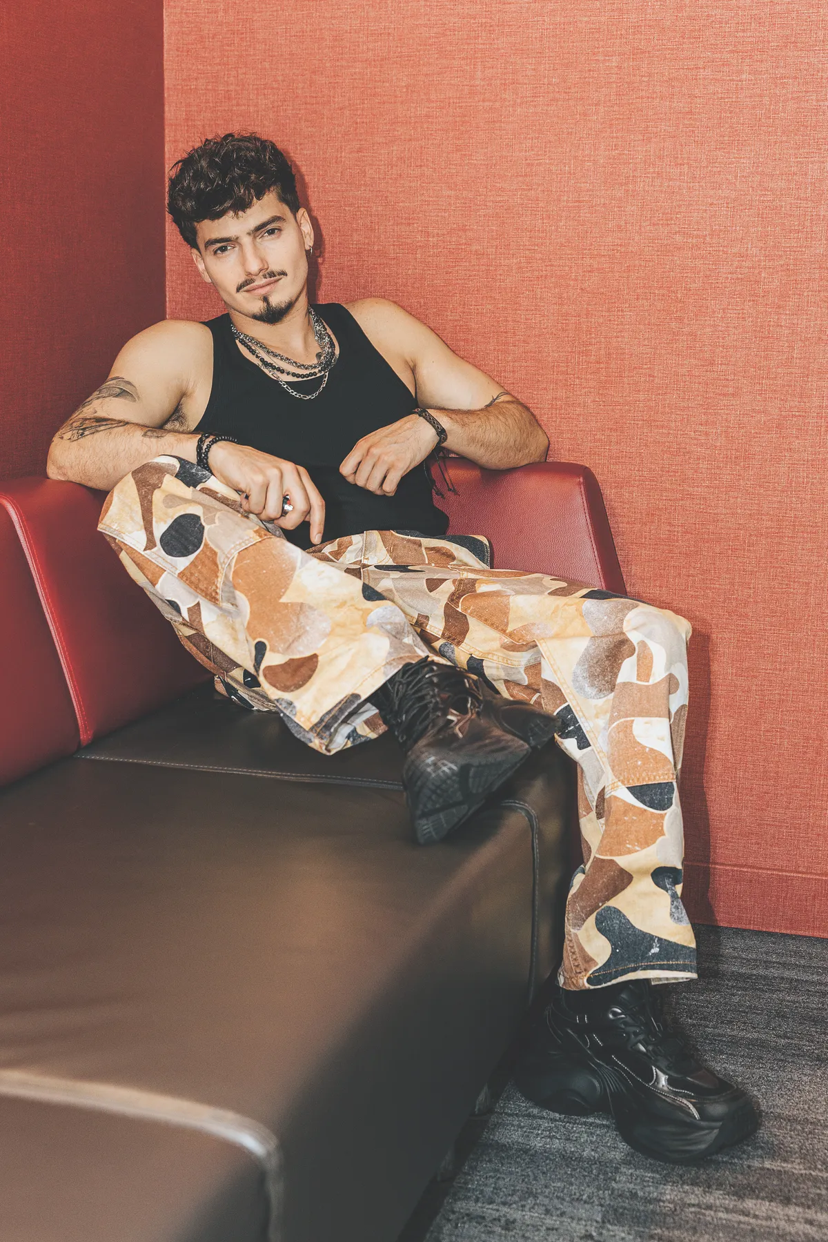 HOT MAGAZIN FELTÖLTÉSEK
Bodrogi Gyula - Adrián
Kasza Tibor (Kasza Tibi) - Ági
Lányi Lala - Adrián
Ördög Nóra - Niki
Kinizsi Ottó - Niki
Marics Peti - Niki