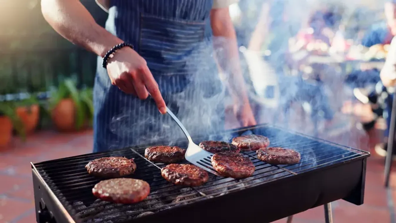 Sörös tarja és grillsajtos lecsó: ínycsiklandó grill receptek augusztusra