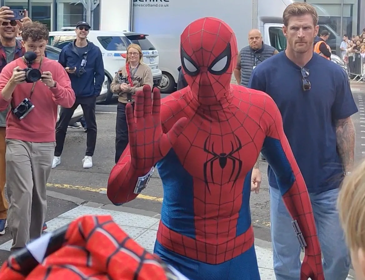 Tom Holland spotted filming new Spider-Man movie in Glasgow - and high-fiving fans