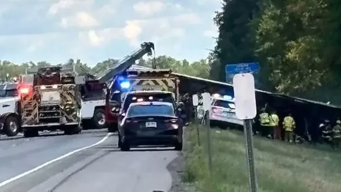 Buszbaleset történt, gyerek is van az áldozatok között
