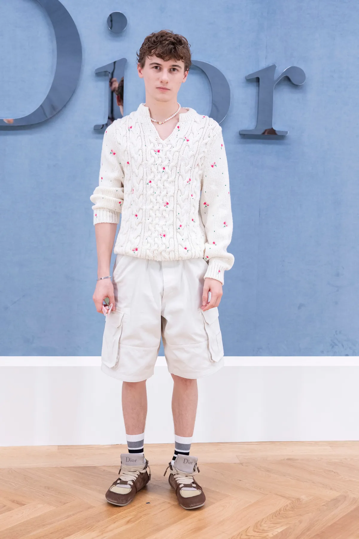 Sam Nivola, Photocall au défilé DIOR de la mode homme Printemps/Été 2026 dans le cadre de la Fashion Week de Paris à l'Hôtel National des Invalides, Place Vauban