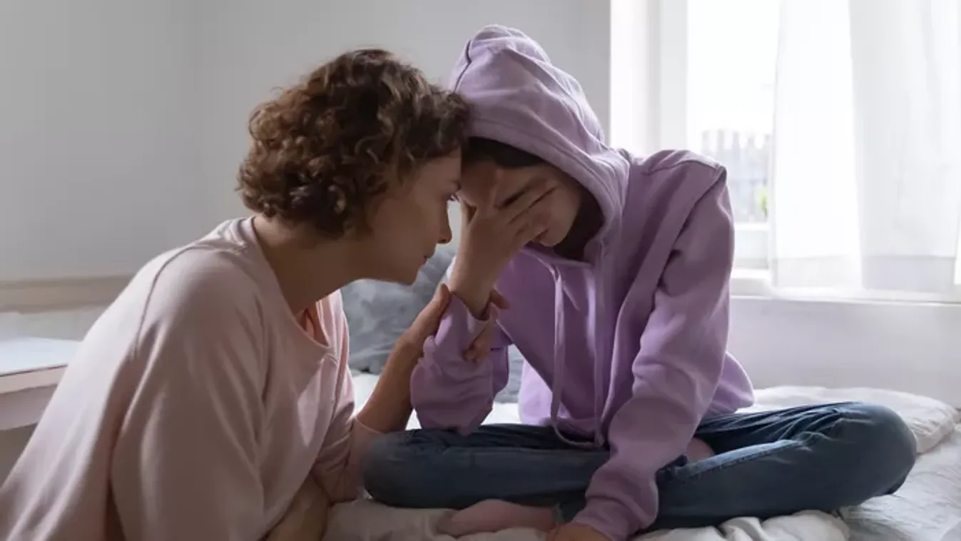 „Ha te félsz, akkor ő is” – ezek a gyerekpszichológus tanácsai az első iskolanapra