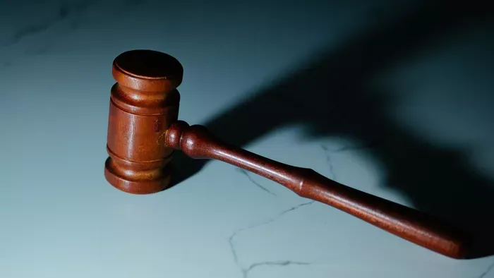 Elképesztő trükkel próbálta megúszni a büntetést egy férfi